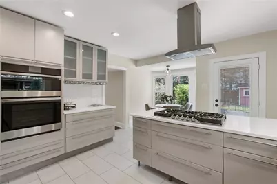2123 University Boulevard, Houston, TX 77030 - Photo 19