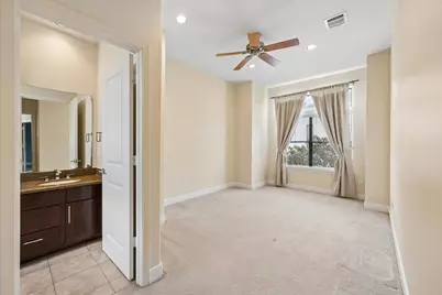 1912 Woodbury Street, Houston, TX 77030 - Photo 11