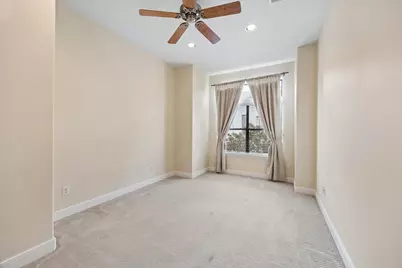 1912 Woodbury Street, Houston, TX 77030 - Photo 31