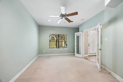 1912 Woodbury Street, Houston, TX 77030 - Photo 9