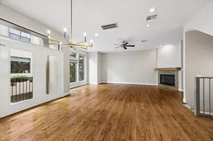 1912 Woodbury St, Houston, TX 77030 - Photo 21