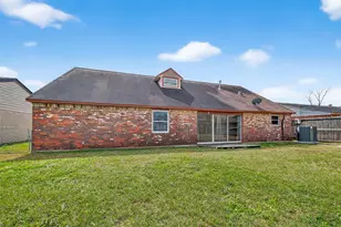 512 Harold Ln, Baytown, TX 77521 - Photo 43