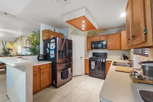 18142 Lake Bend Dr, Houston, TX 77084 - Photo 7