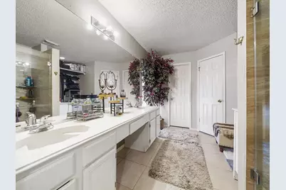 18142 Lake Bend Drive, Houston, TX 77084 - Photo 9