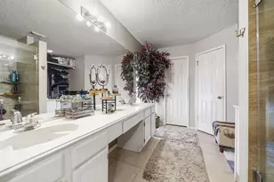 18142 Lake Bend Dr, Houston, TX 77084 - Photo 9