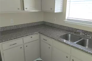 4710 Airport Blvd, Houston, TX 77048 - Photo 7
