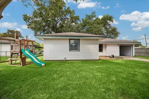 901 Ivy Ave, Deer Park, TX 77536 - Photo 5