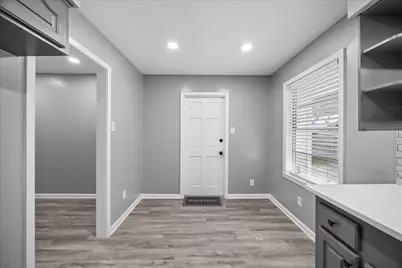 901 Ivy Avenue, Deer Park, TX 77536 - Photo 11