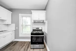 2502 Saltus St, Houston, TX 77003 - Photo 9