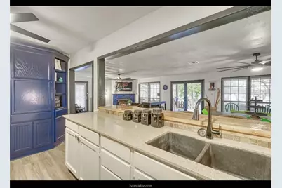 10967 Clyde Acord Road, Franklin, TX 77856 - Photo 33