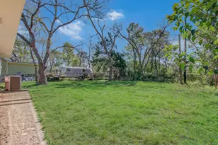 411 Oaklawn St, League City, TX 77573 - Photo 25