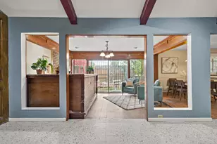 7802 Santa Elena St, Houston, TX 77061 - Photo 7