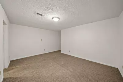 7802 Santa Elena Street, Houston, TX 77061 - Photo 17