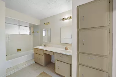 7802 Santa Elena Street, Houston, TX 77061 - Photo 19