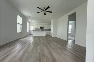 406 Cedar Chase Ct, Dayton, TX 77535 - Photo 5