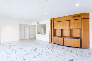 1302 Marina Bay Dr, League City, TX 77573 - Photo 9