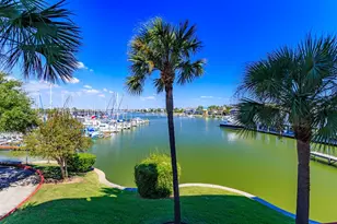 1302 Marina Bay Dr, League City, TX 77573 - Photo 1