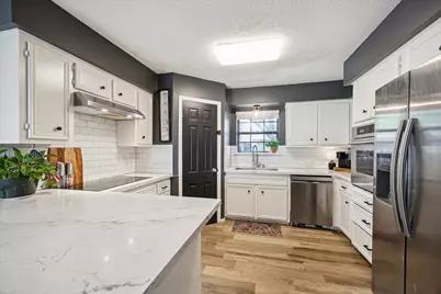 503 West Street, Sealy, TX 77474 - Photo 9