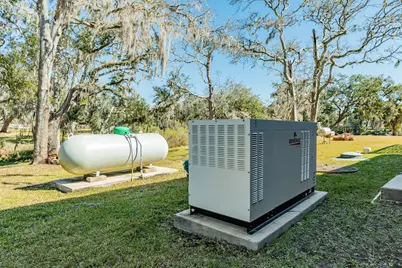 692 County Road 605, Angleton, TX 77515 - Photo 49