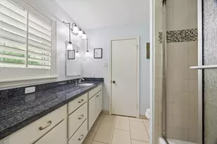 13403 Barryknoll Ln Ln, Houston, TX 77079 - Photo 19