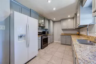 12803 Louisville St, Houston, TX 77015 - Photo 19