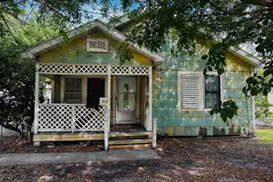 312 N Logan St, Texas City, TX 77590 - Photo 7