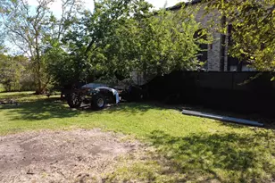 312 N Logan St, Texas City, TX 77590 - Photo 11