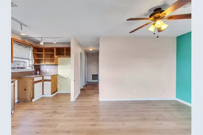 4038 Panola Drive, Galveston, TX 77554 - Photo 3