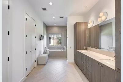 11105 S Country Squire Street, Piney Point Village, TX 77024 - Photo 19