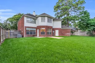 16415 Lakestone Dr, Tomball, TX 77377 - Photo 5