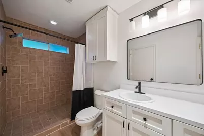 5210 Manor Drive, Sugar Land, TX 77479 - Photo 43