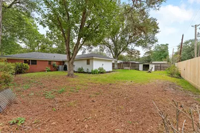 1317 Wallace Street, El Campo, TX 77437 - Photo 19