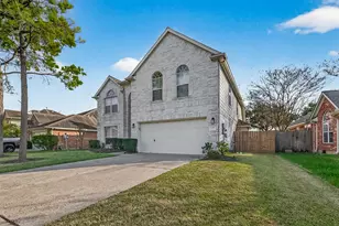 2605 Easton Springs Ct, Pearland, TX 77584 - Photo 3