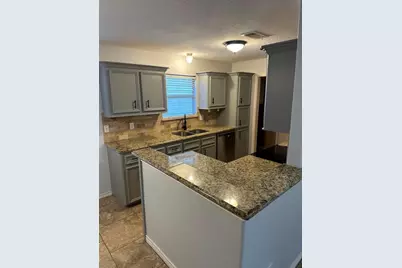 105 Harbor Court Drive, Conroe, TX 77356 - Photo 15