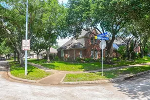 7103 Adobe Meadows Ct, Sugar Land, TX 77479 - Photo 9