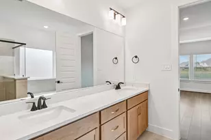 2823 Clapbread Ln, Rosenberg, TX 77471 - Photo 41
