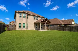 126 Comal Dr, Baytown, TX 77523 - Photo 39