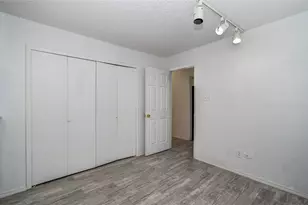 5311 Sweetwind Ln, Spring, TX 77373 - Photo 7