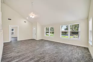 3631 Glenwood Springs Dr, Houston, TX 77345 - Photo 5
