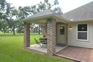 2205 Lake Foreest Dr Dr, West Columbia, TX 77486 - Photo 37
