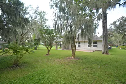 2205 Lake Foreest Dr Drive, West Columbia, TX 77486 - Photo 7