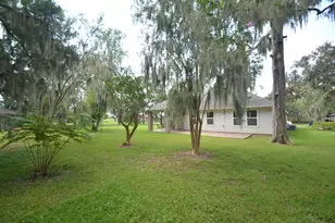 2205 Lake Foreest Dr Dr, West Columbia, TX 77486 - Photo 7