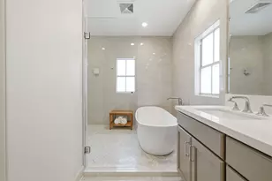 2409 Ralph St, Houston, TX 77006 - Photo 29