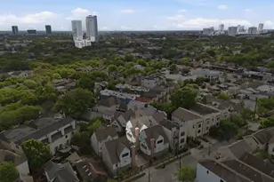 2409 Ralph St, Houston, TX 77006 - Photo 49