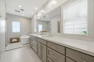 2409 Ralph St, Houston, TX 77006 - Photo 31