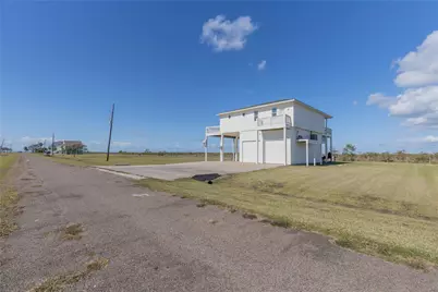 128 Cardinal Loop, Smith Point, TX 77514 - Photo 41