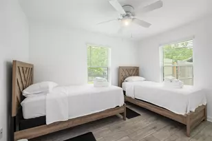 6004 Bois D Arc St, Houston, TX 77087 - Photo 13