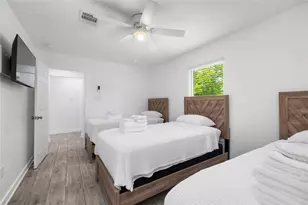 6004 Bois D Arc St, Houston, TX 77087 - Photo 23