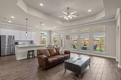 1302 Lake Mija Court, Seabrook, TX 77586 - Photo 11