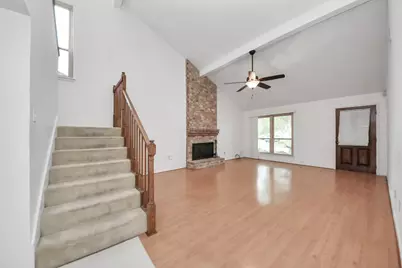 9423 Garden Bridge Street, Houston, TX 77075 - Photo 9